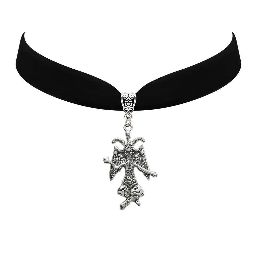 Bat Cross Choker