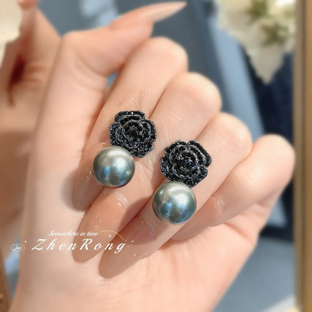 Rose & Pearl Gothic Necklace