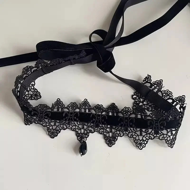 Red & Black Bow Choker