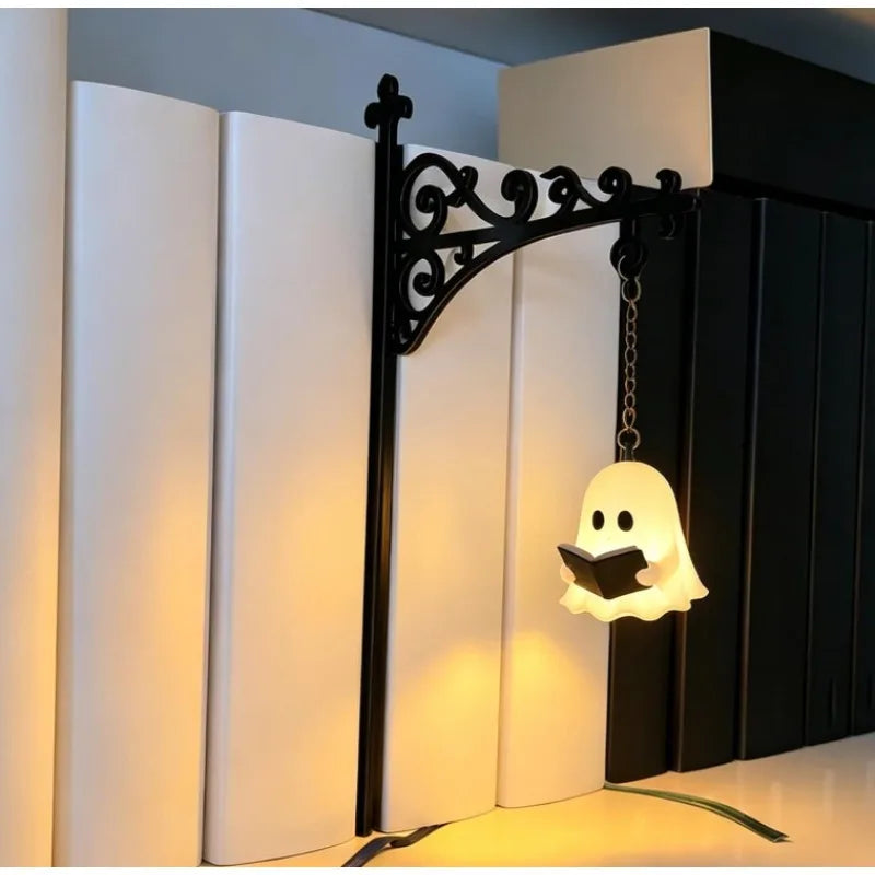 Vintage Gothic Pumpkin Lantern (Bookshelf/Shelf Display)