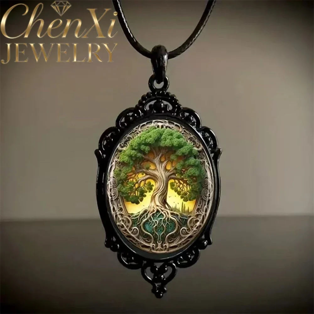Tree of Life Glass Pendant Necklace (Green)