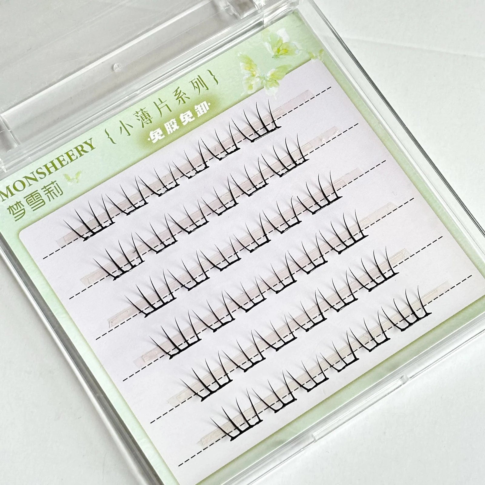 No-Glue Cosplay Eyelashes