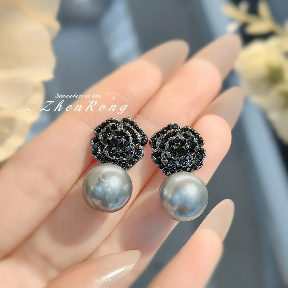 Rose & Pearl Gothic Necklace