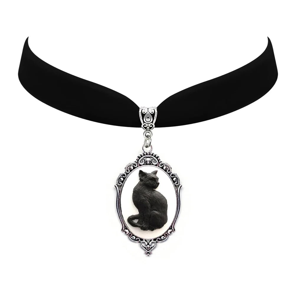 Black Cat Cameo Plain Bat Choker