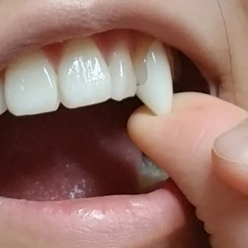 Classic Vampire Fang Dentures