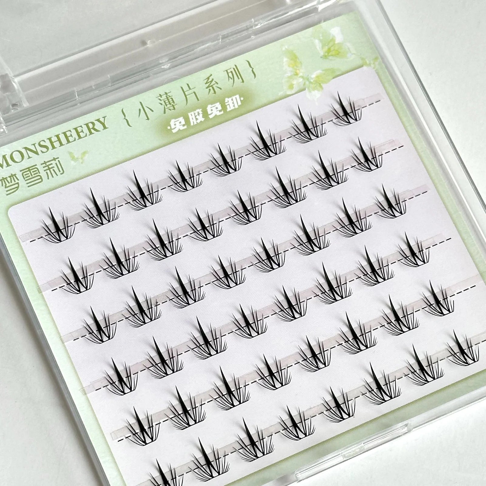No-Glue Cosplay Eyelashes