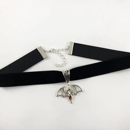 AQ-537 Bat Necklace
