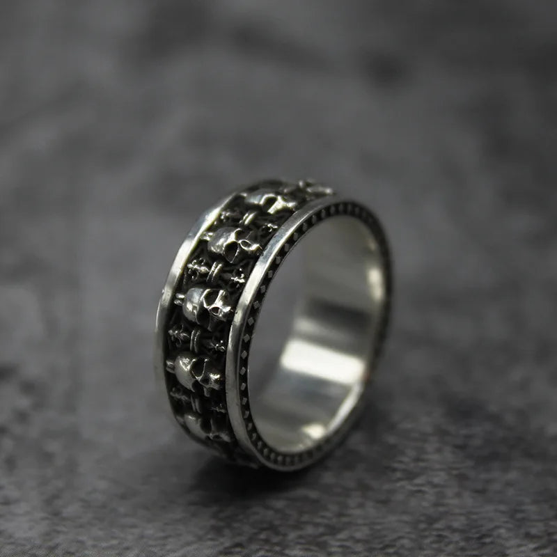 Multi-Skull Gothic Ring