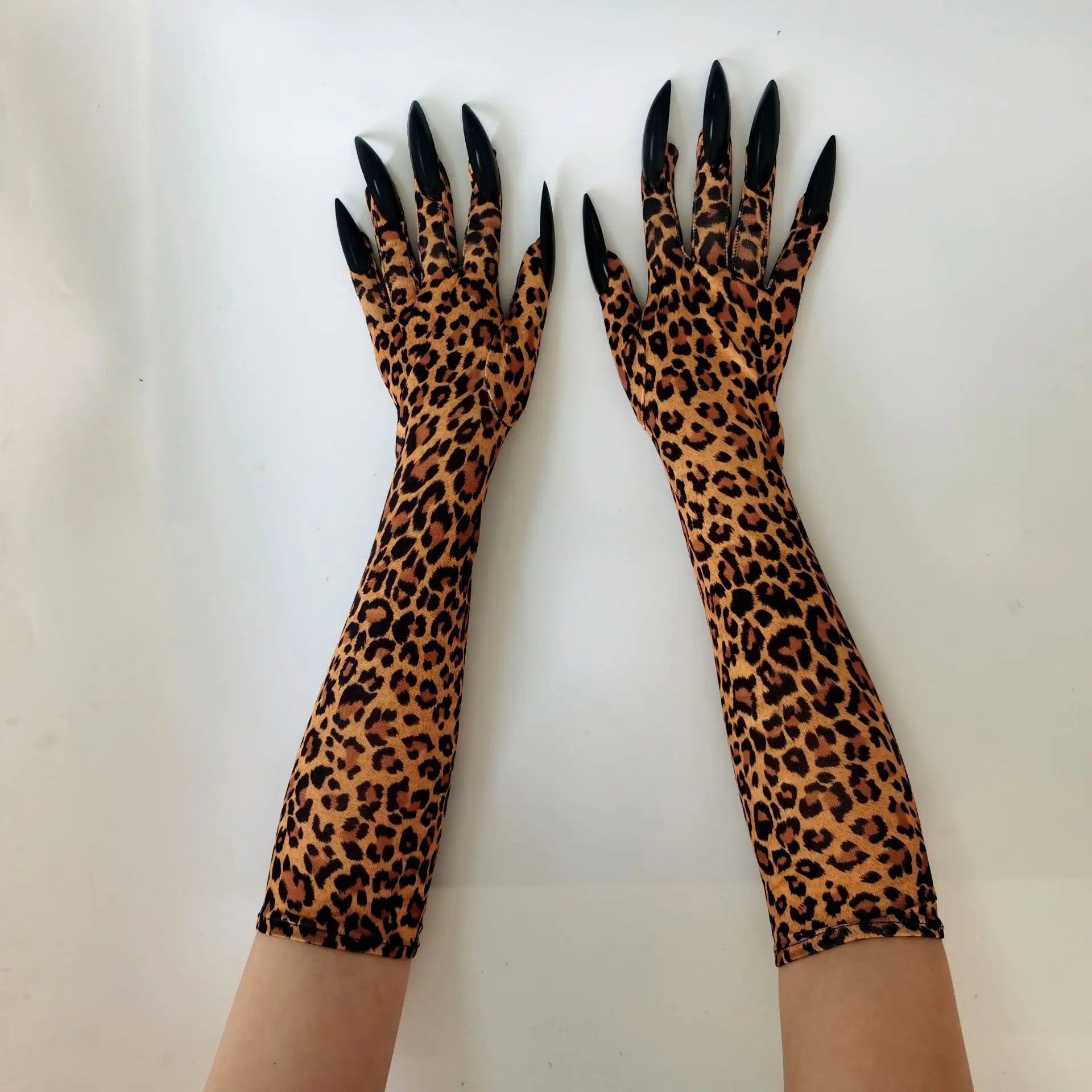 Ghost Claw Nail Gloves