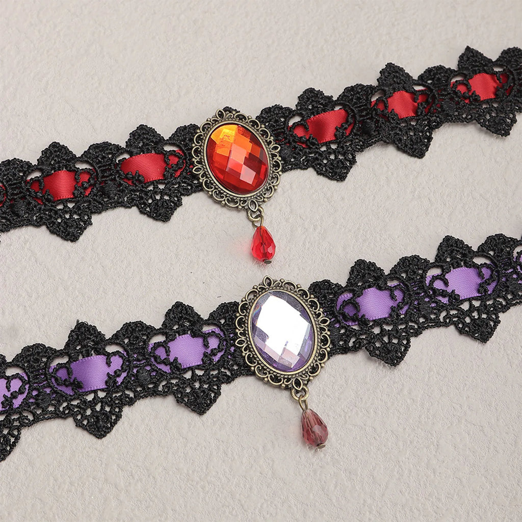 Gothic Court Choker